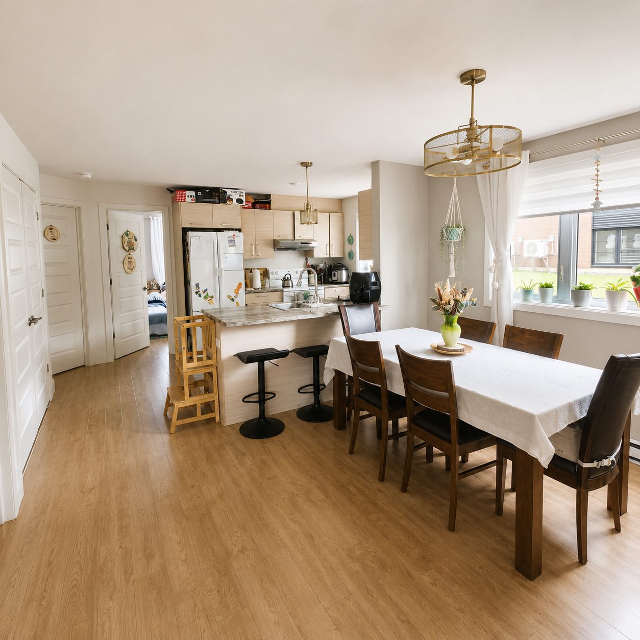 5054 Rue Bertrand-Fabi, Rock Forest–Saint-Élie–Deauville, QC J1N 3B6 — photo 1