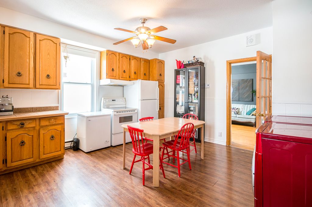 323 Rue Mont-Plaisant, Sherbrooke, QC J1E 2A6 — photo 1